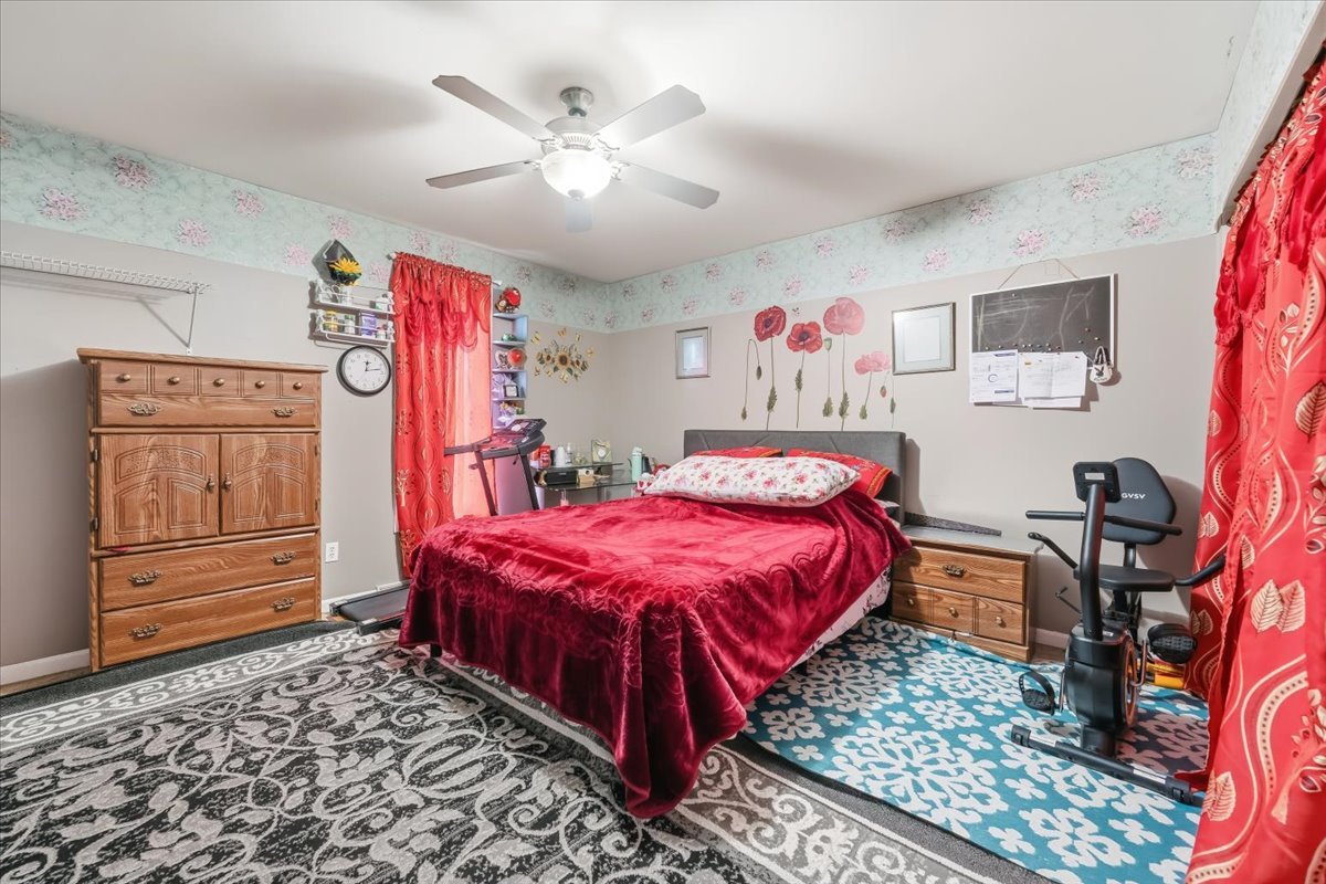 1215 Devonshire Drive Property Photo 18