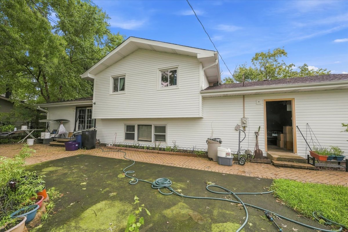 1215 Devonshire Drive Property Photo 21