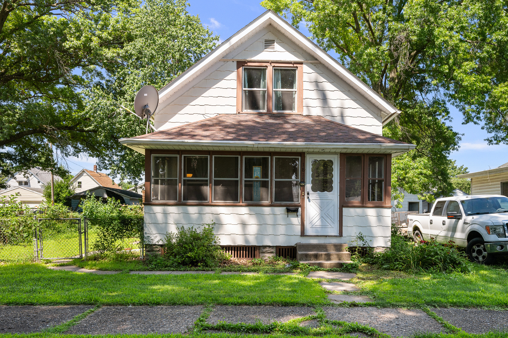 1815 4th Street Property Photo 1