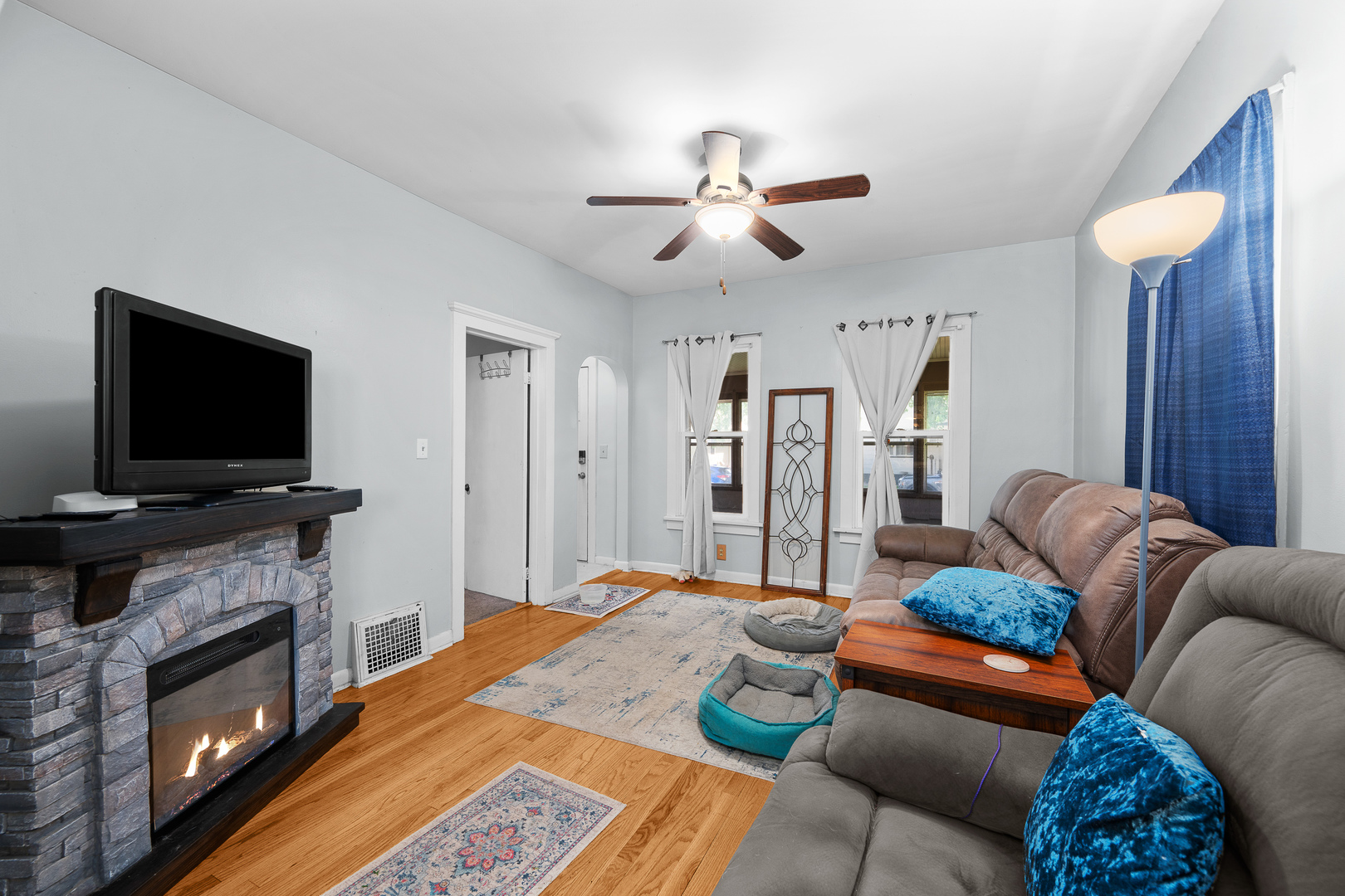 1815 4th Street Property Photo 3