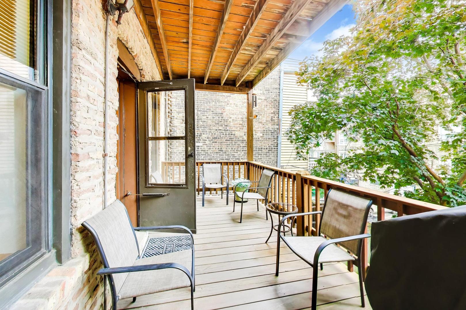 923 W Irving Park Road 2e Property Photo 21