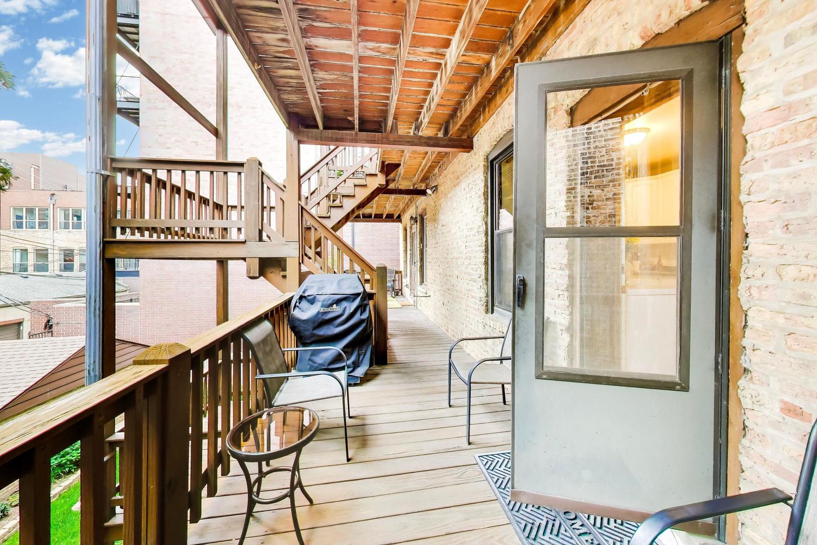 923 W Irving Park Road 2e Property Photo 22