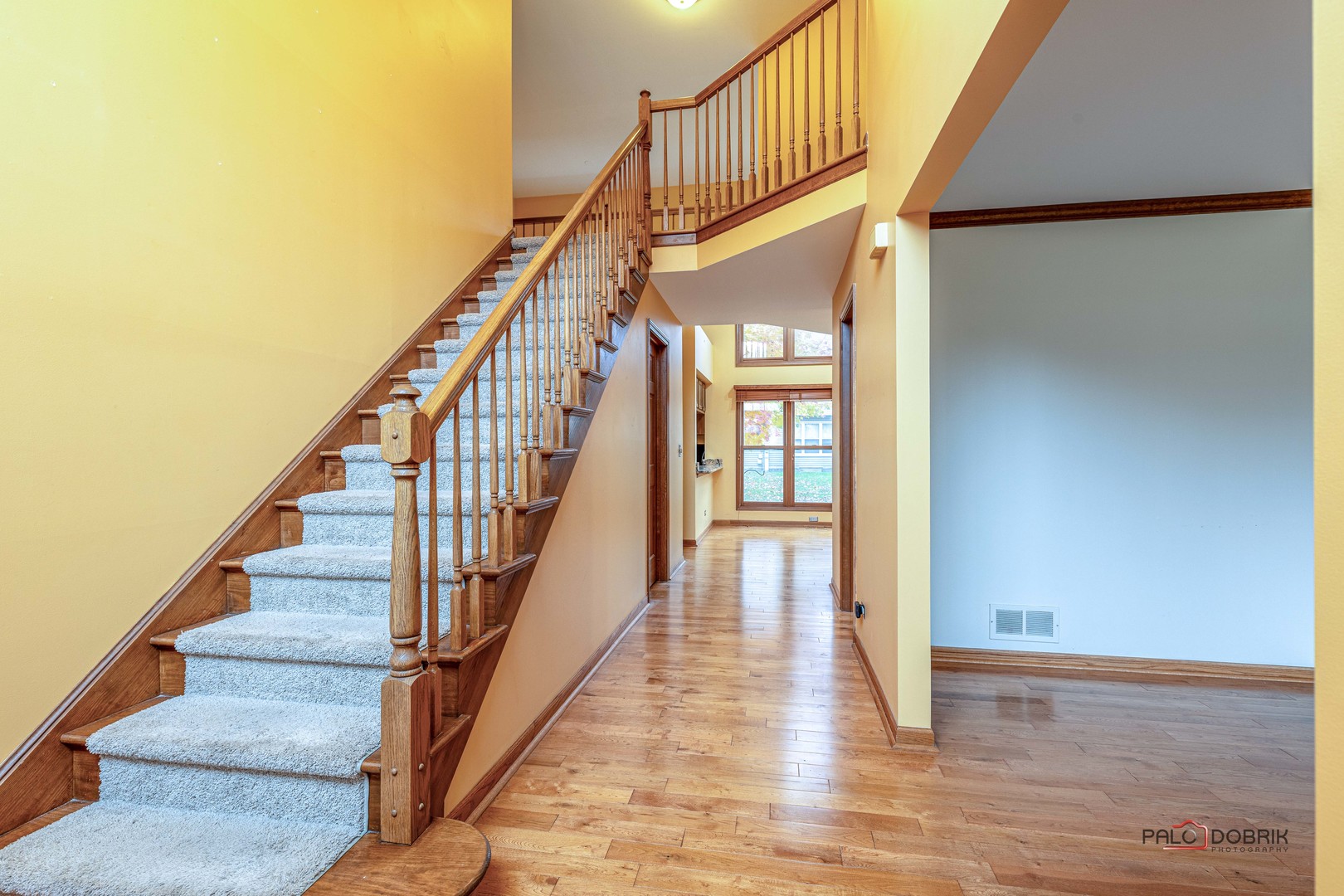 1551 Crowfoot Circle Property Photo 4