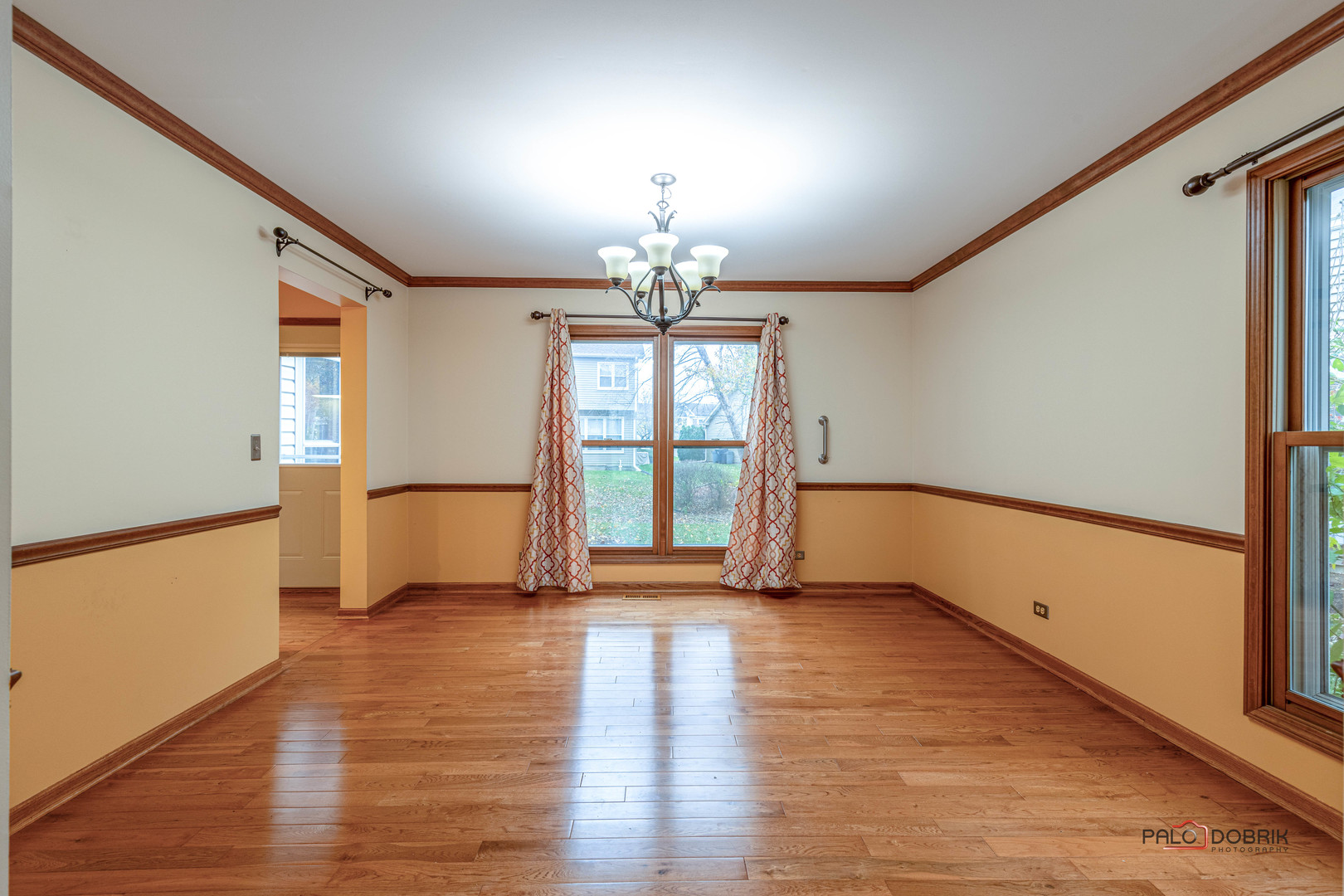 1551 Crowfoot Circle Property Photo 8