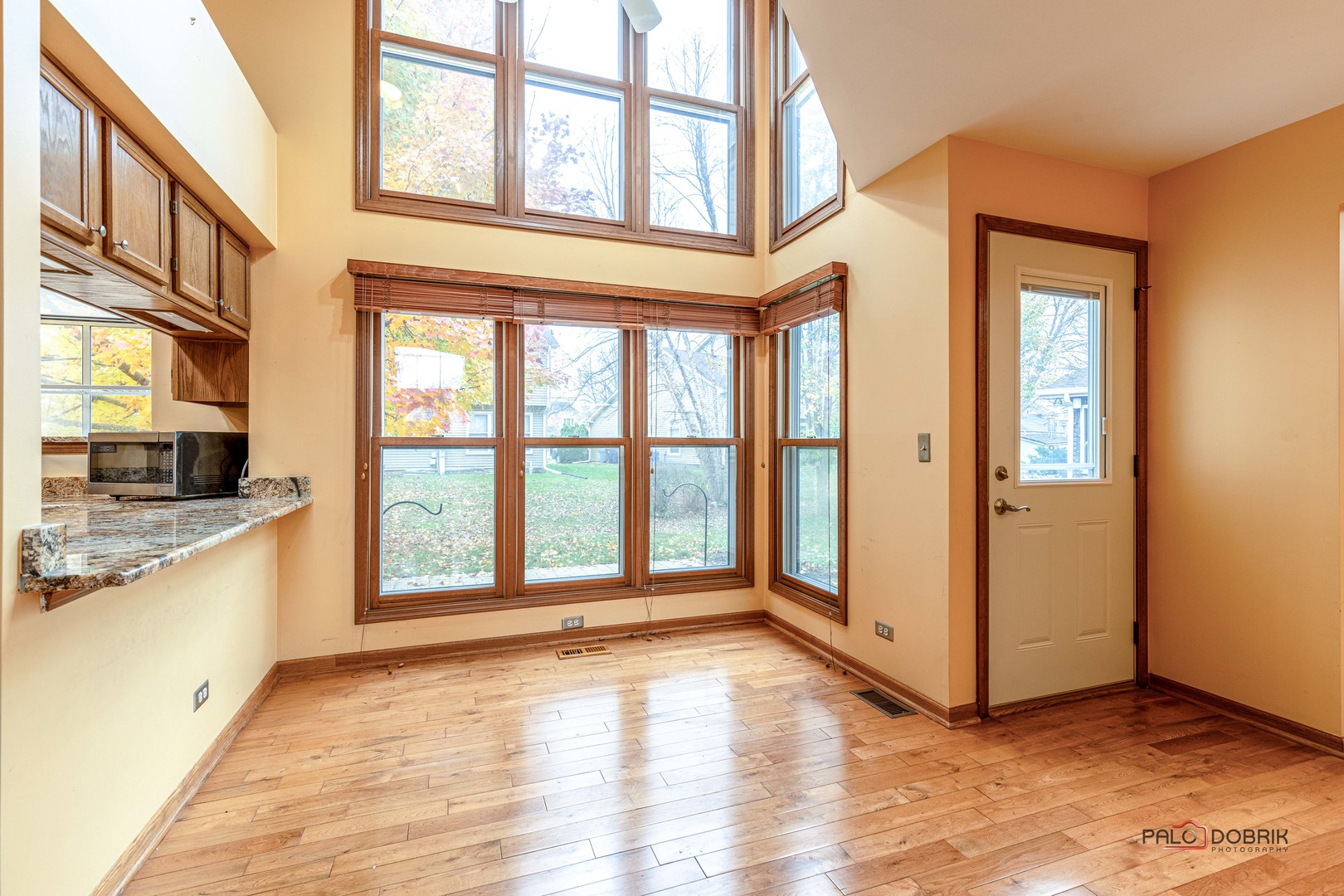 1551 Crowfoot Circle Property Photo 11
