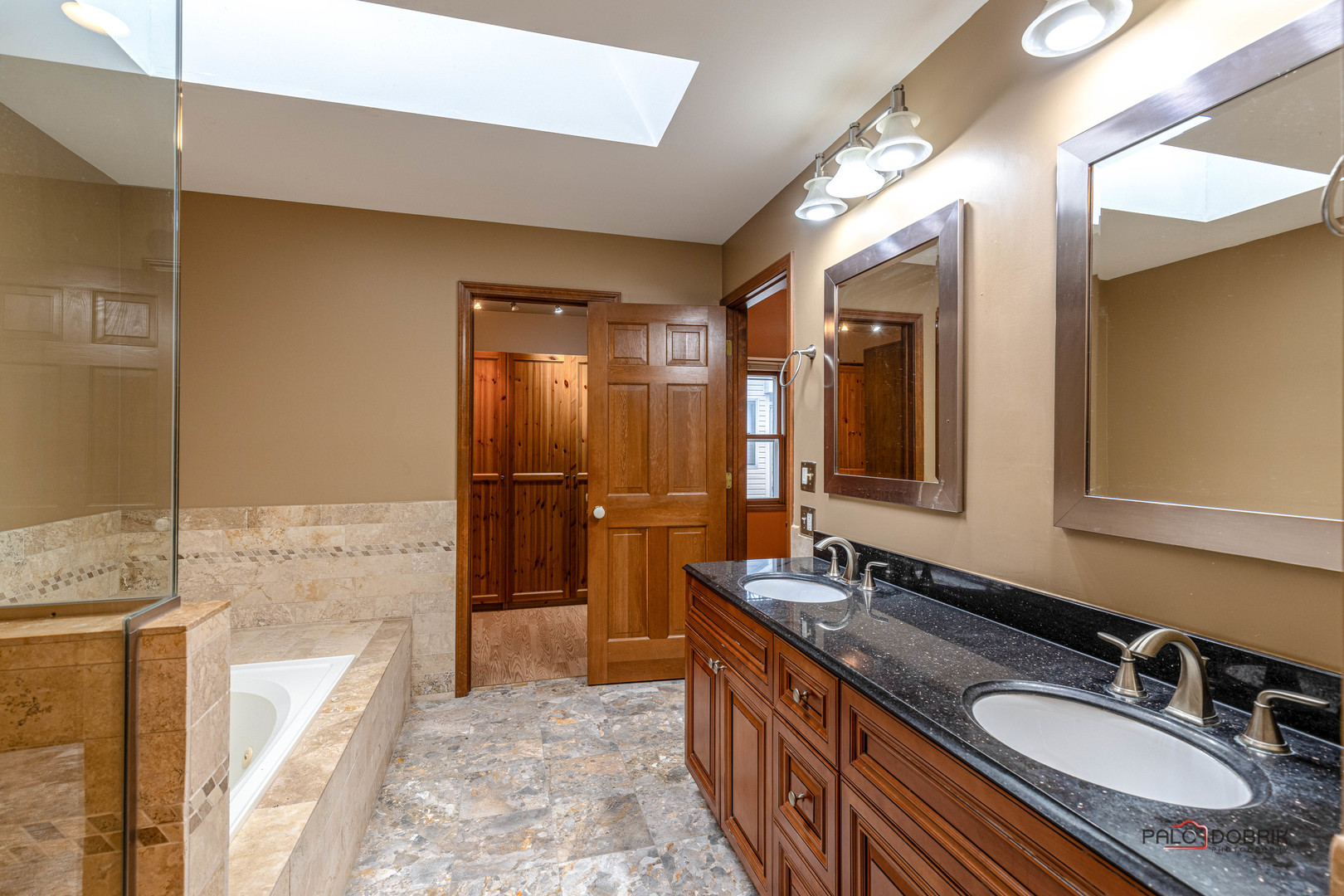 1551 Crowfoot Circle Property Photo 22
