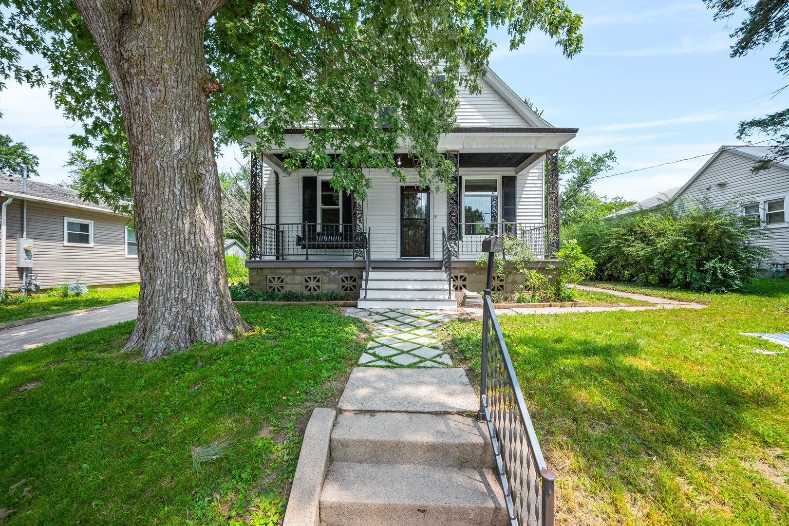 1108 S Clayton Street Property Photo 1