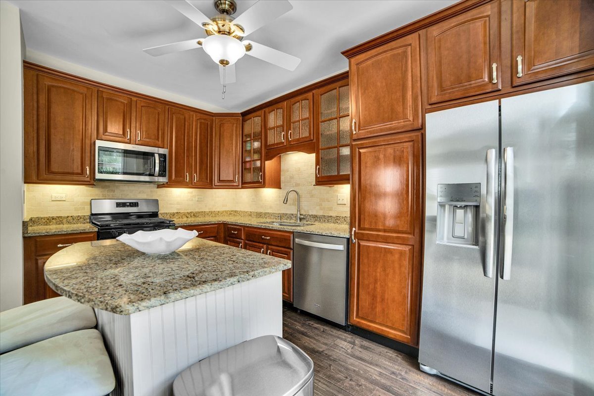 240 Grand Ridge Road Property Photo 6
