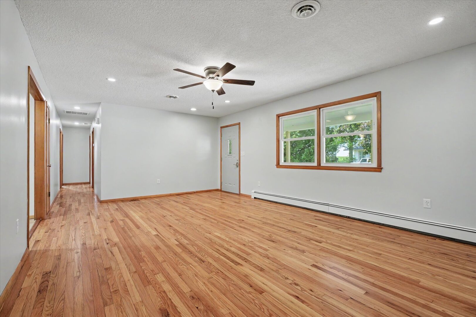 405 Washington Street Property Photo 9