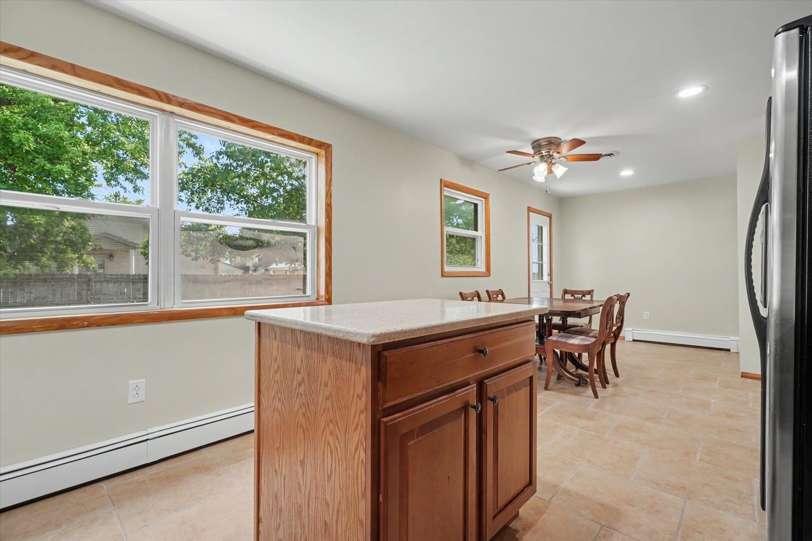 405 Washington Street Property Photo 16
