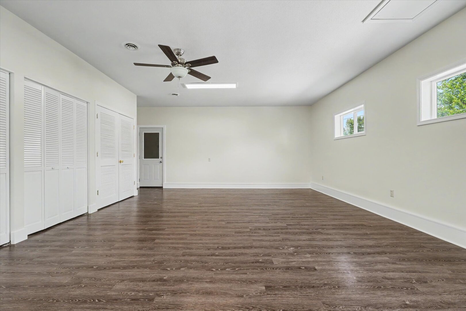 405 Washington Street Property Photo 18