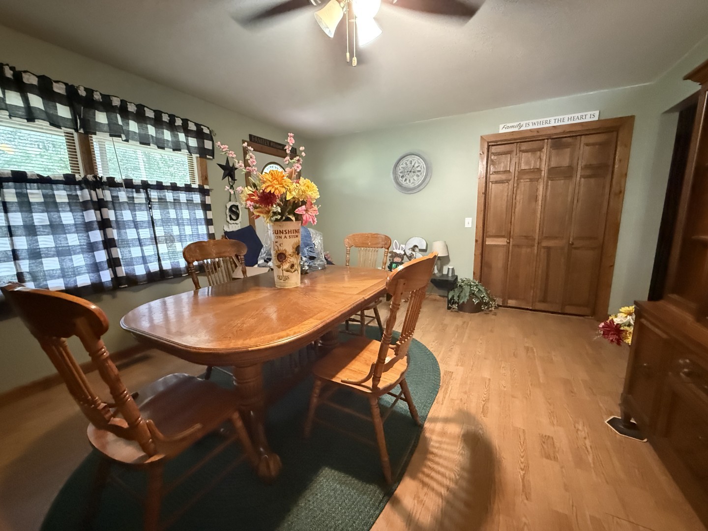 6671 Main Street Property Photo 13