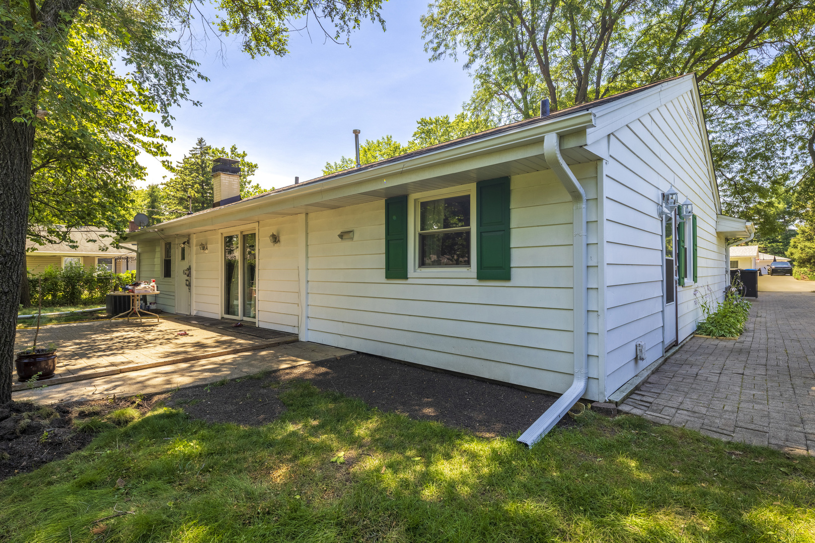 7601 Adams Street Property Photo 12