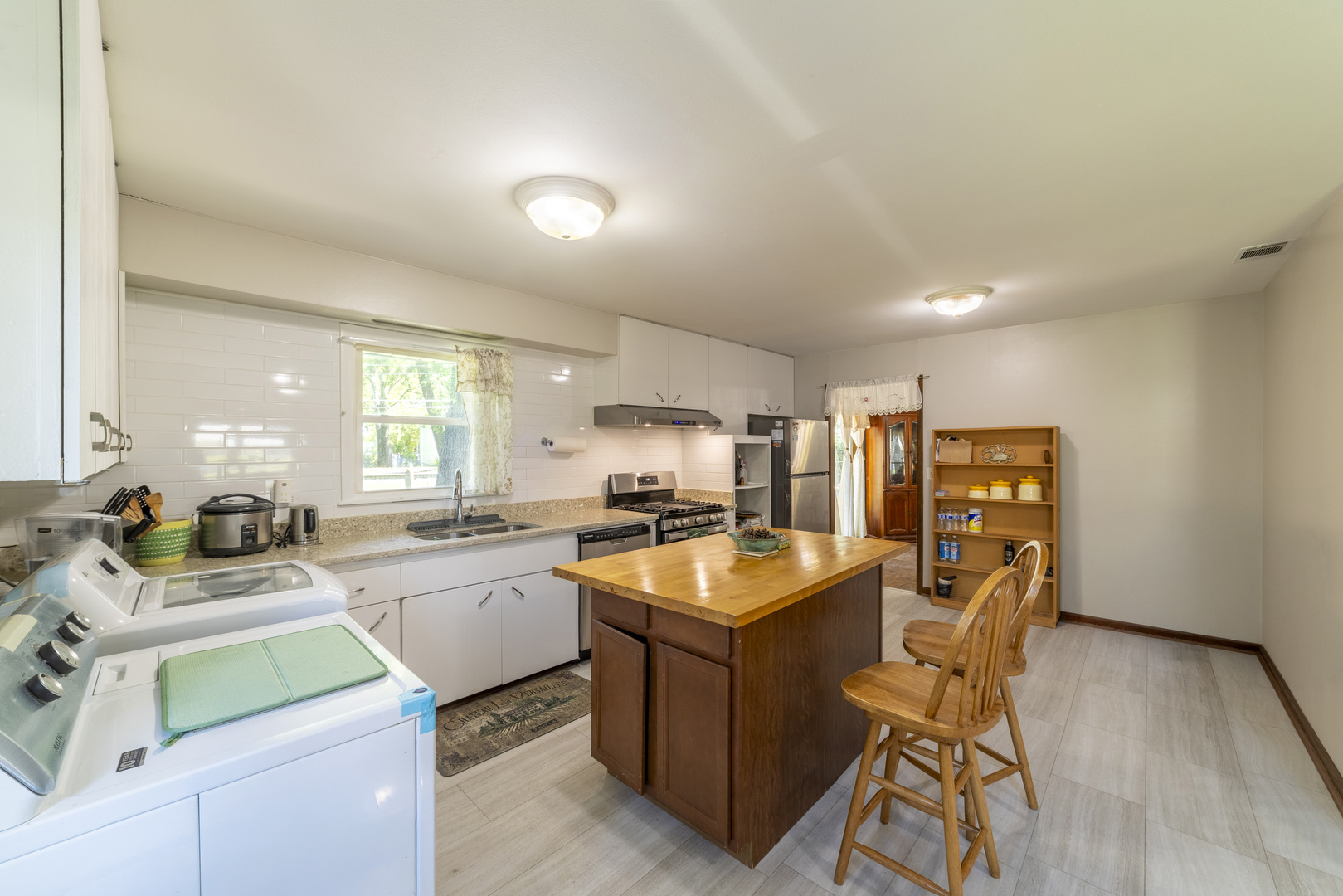 7601 Adams Street Property Photo 25