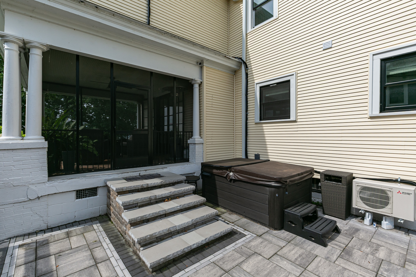 1612 Prospect Terrace Property Photo 10