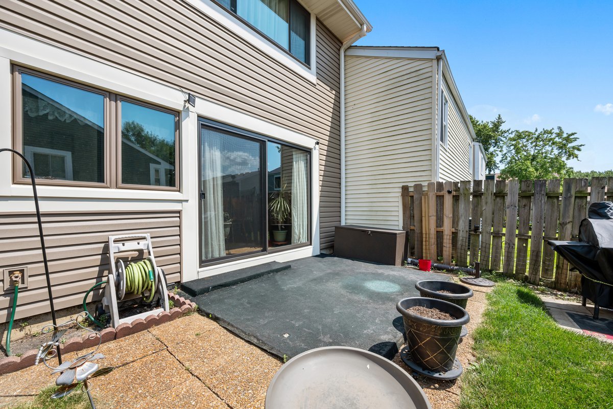 205 Robbin Drive Property Photo 16