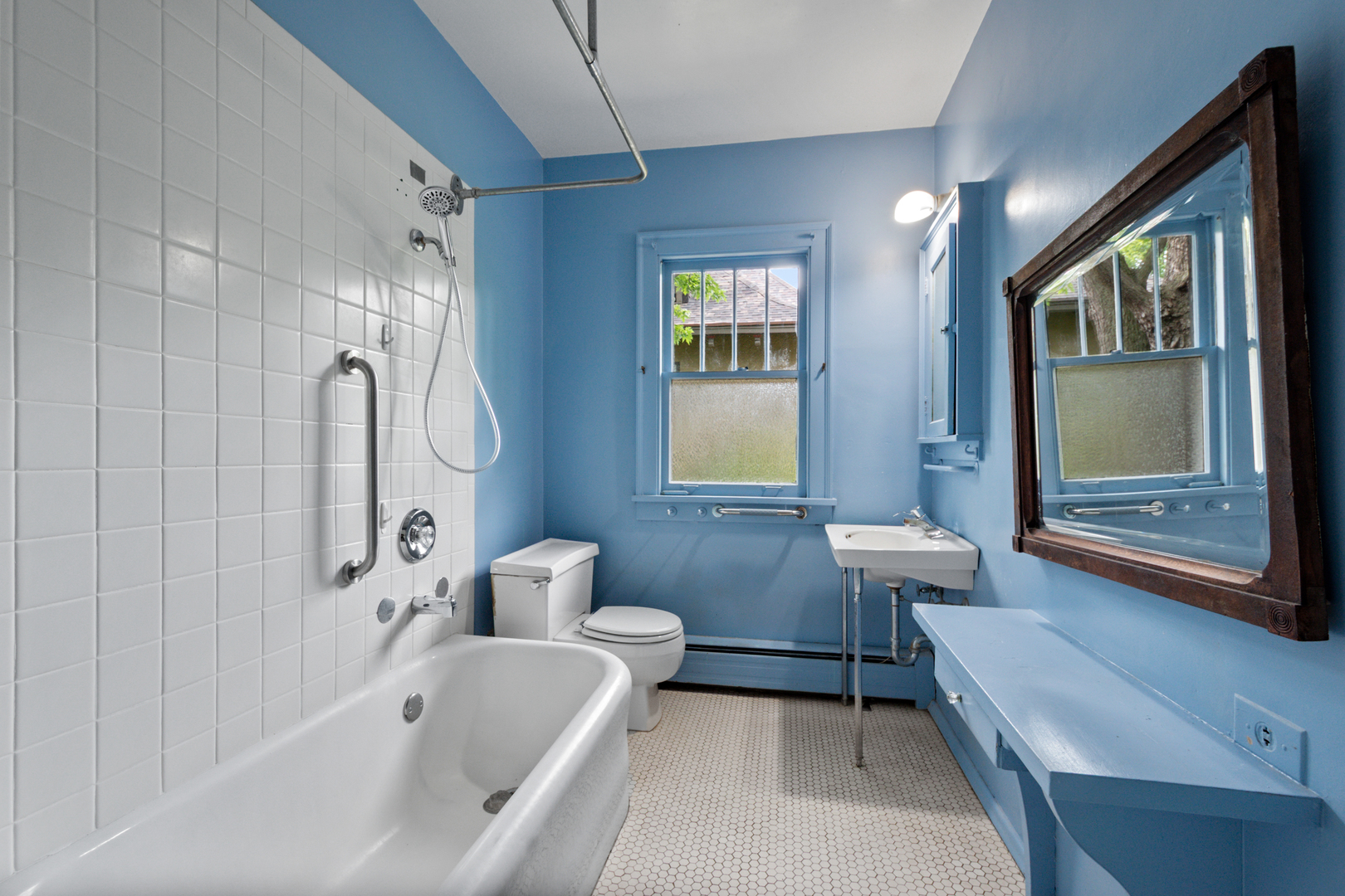 1011 Crain Street Property Photo 14