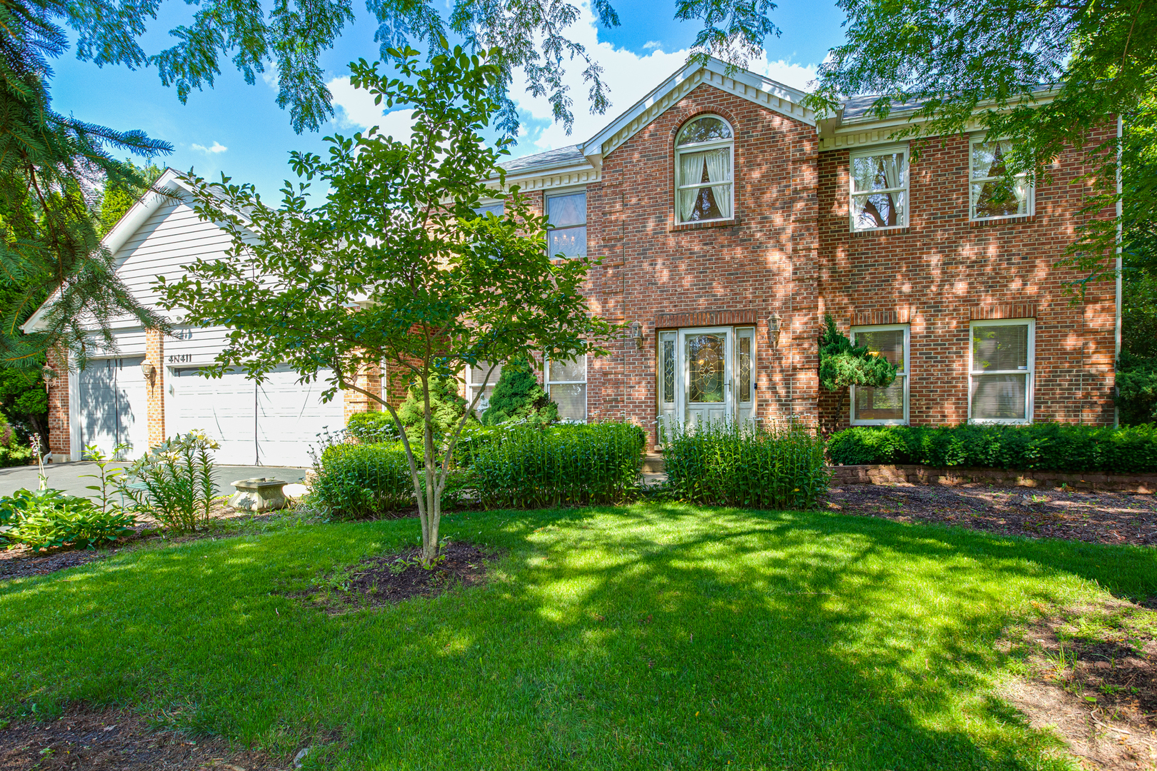 4n411 Trinity Lane Property Photo 4