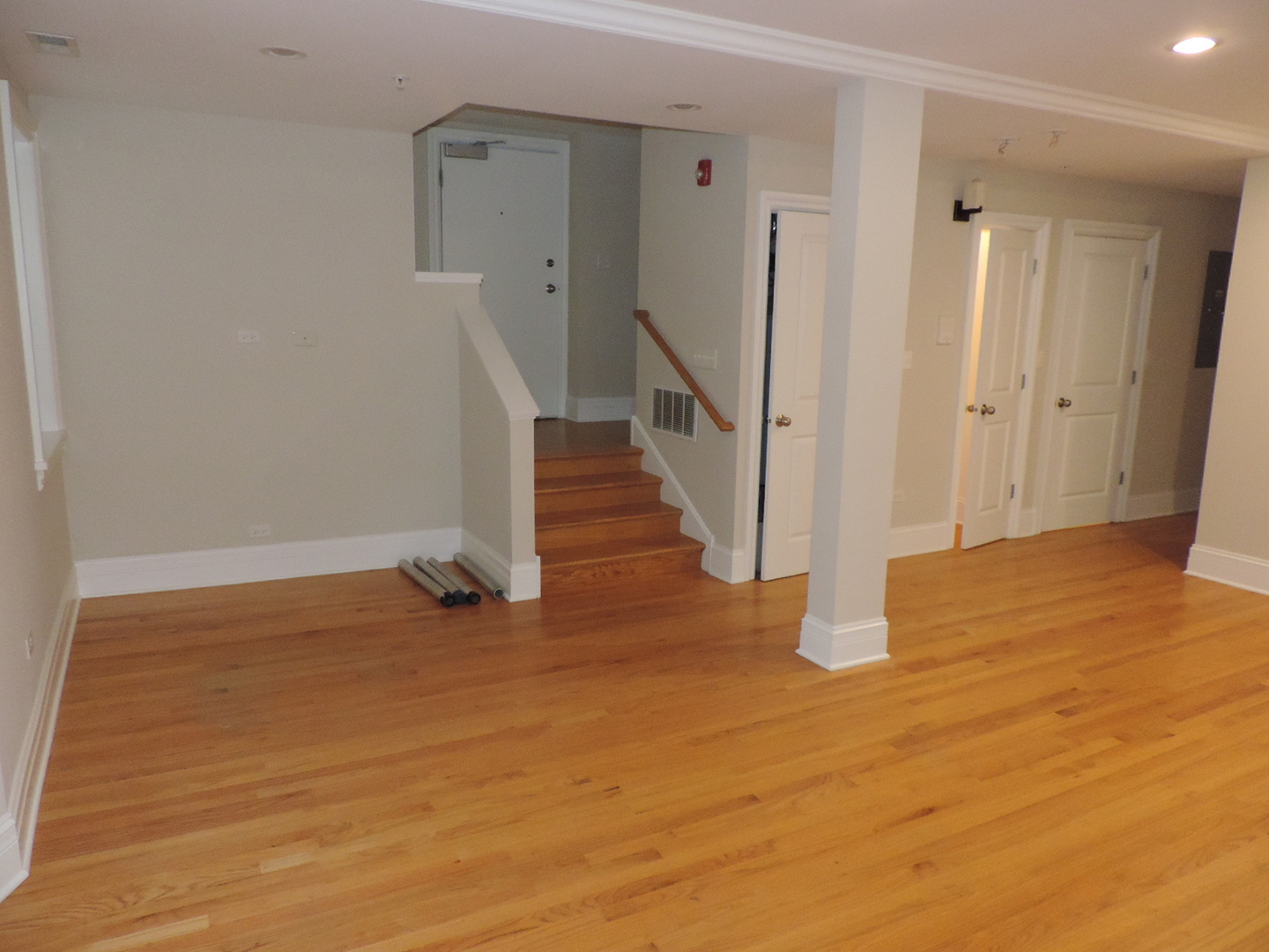 836 Judson Avenue 1b Property Photo 3