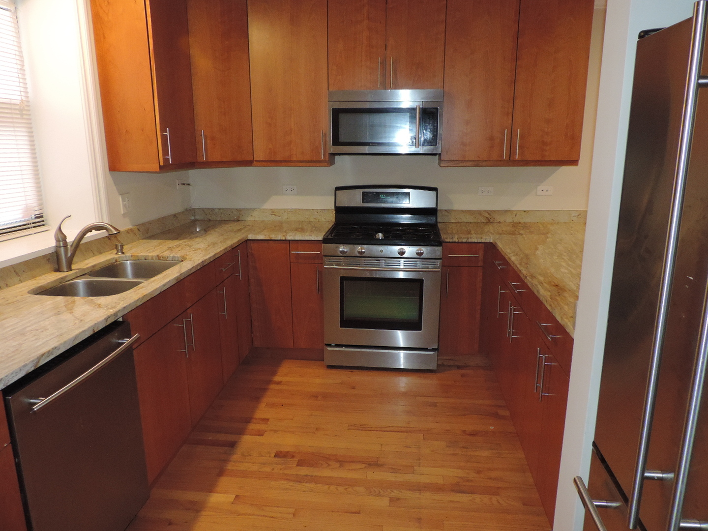 836 Judson Avenue 1b Property Photo 7