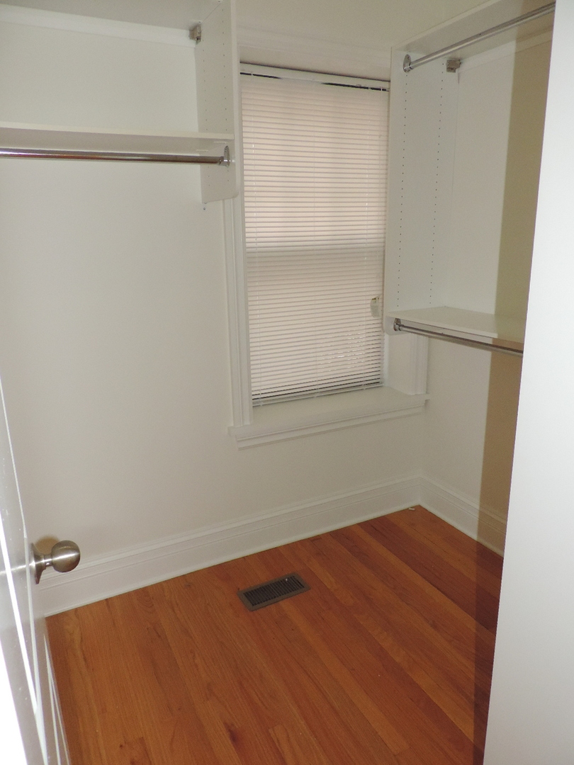 836 Judson Avenue 1b Property Photo 12