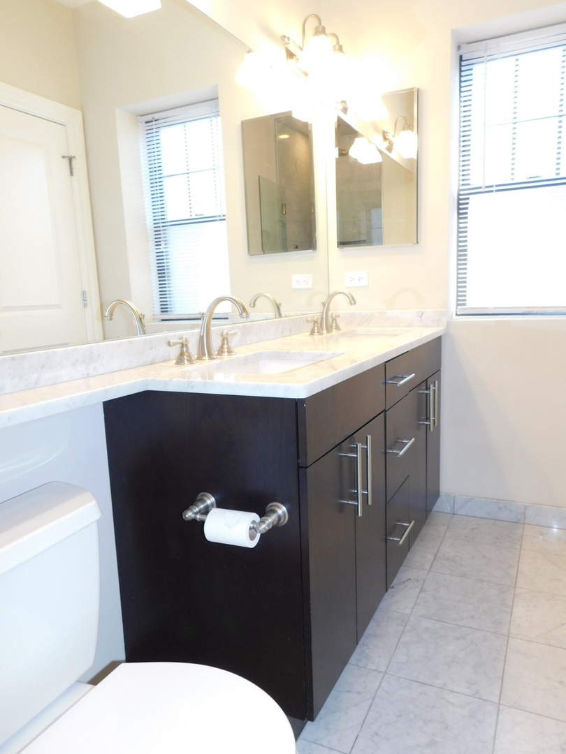 836 Judson Avenue 1b Property Photo 13