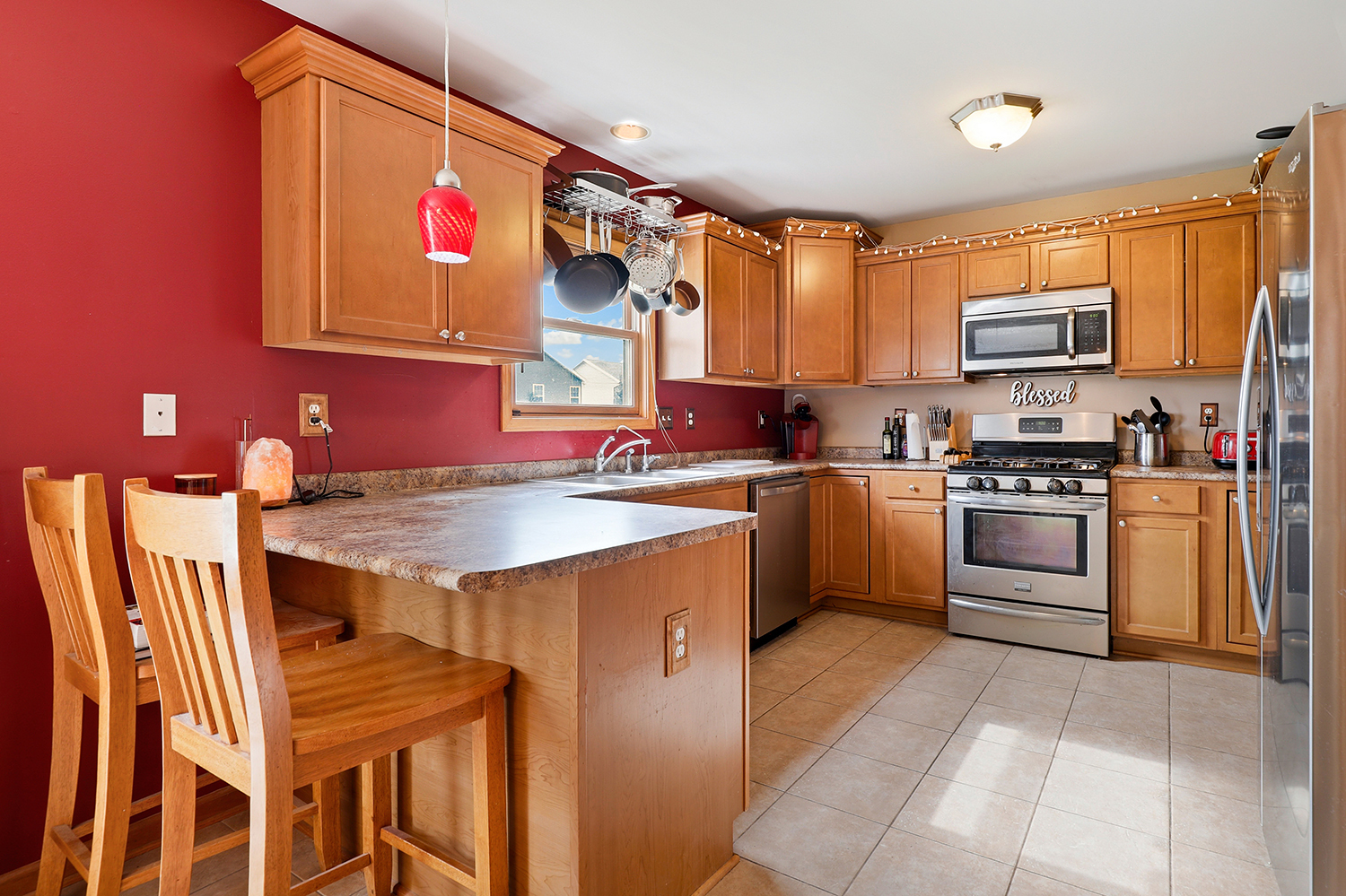 14901 Euclid Street Property Photo 12