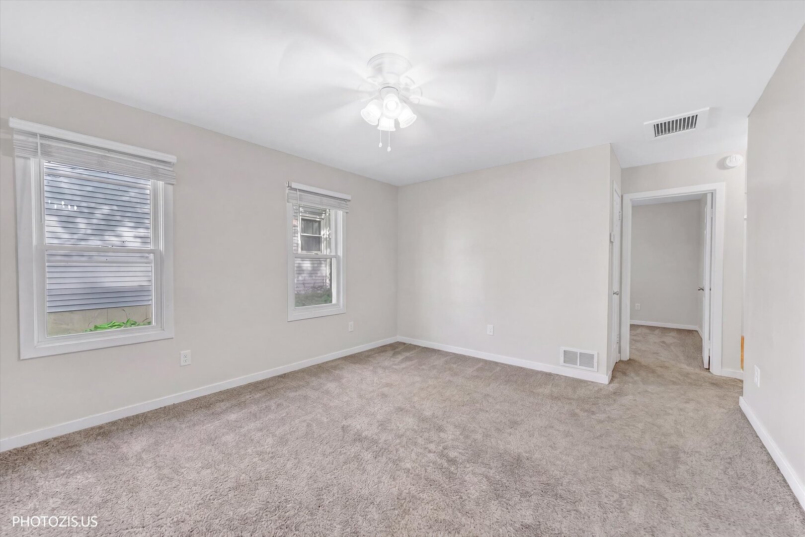 126 W 3rd Avenue Property Photo 10