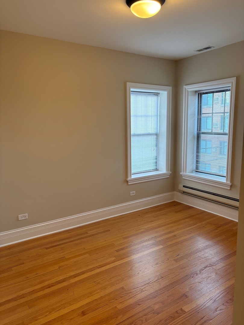838 Judson Avenue 1b Property Photo 5
