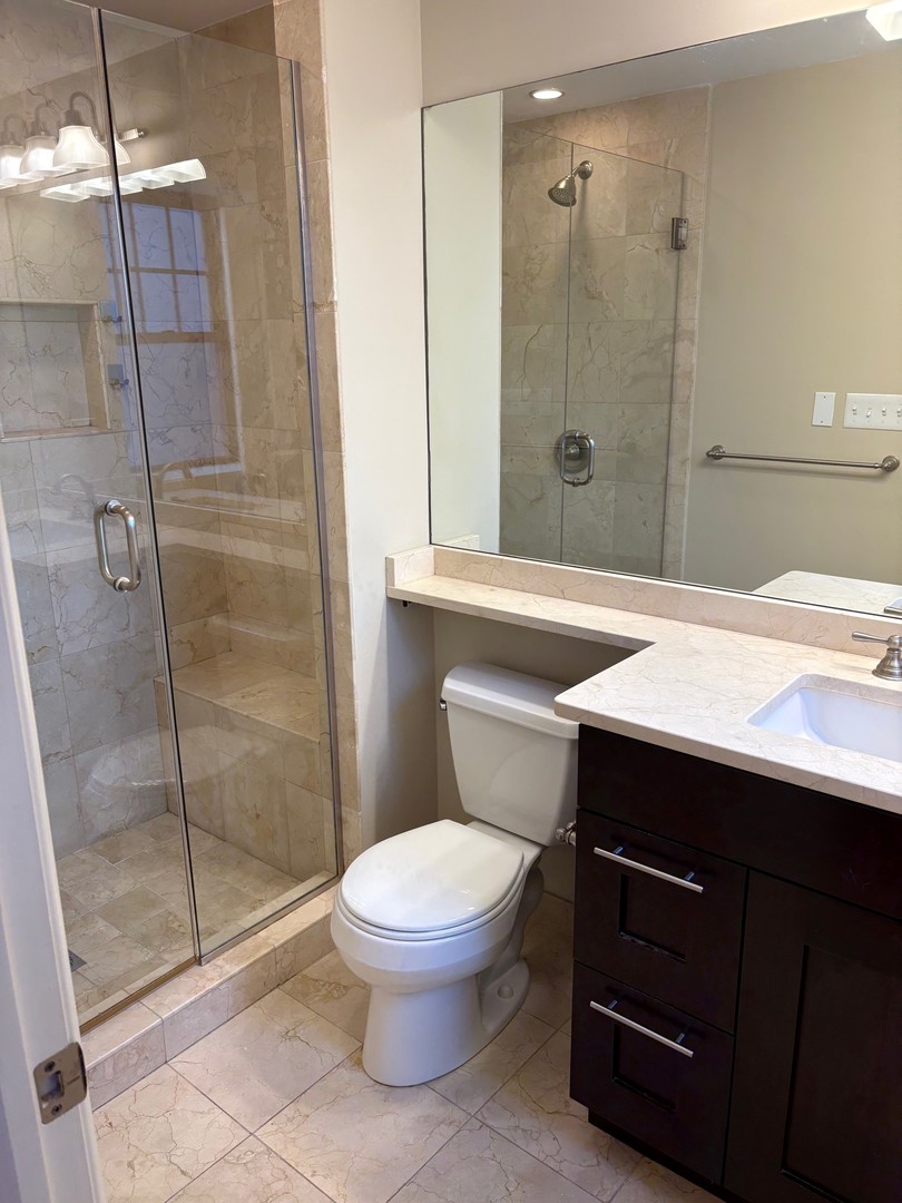 838 Judson Avenue 1b Property Photo 6