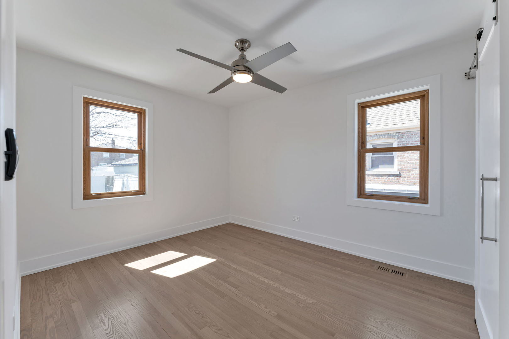 2825 W 84th Place Property Photo 13