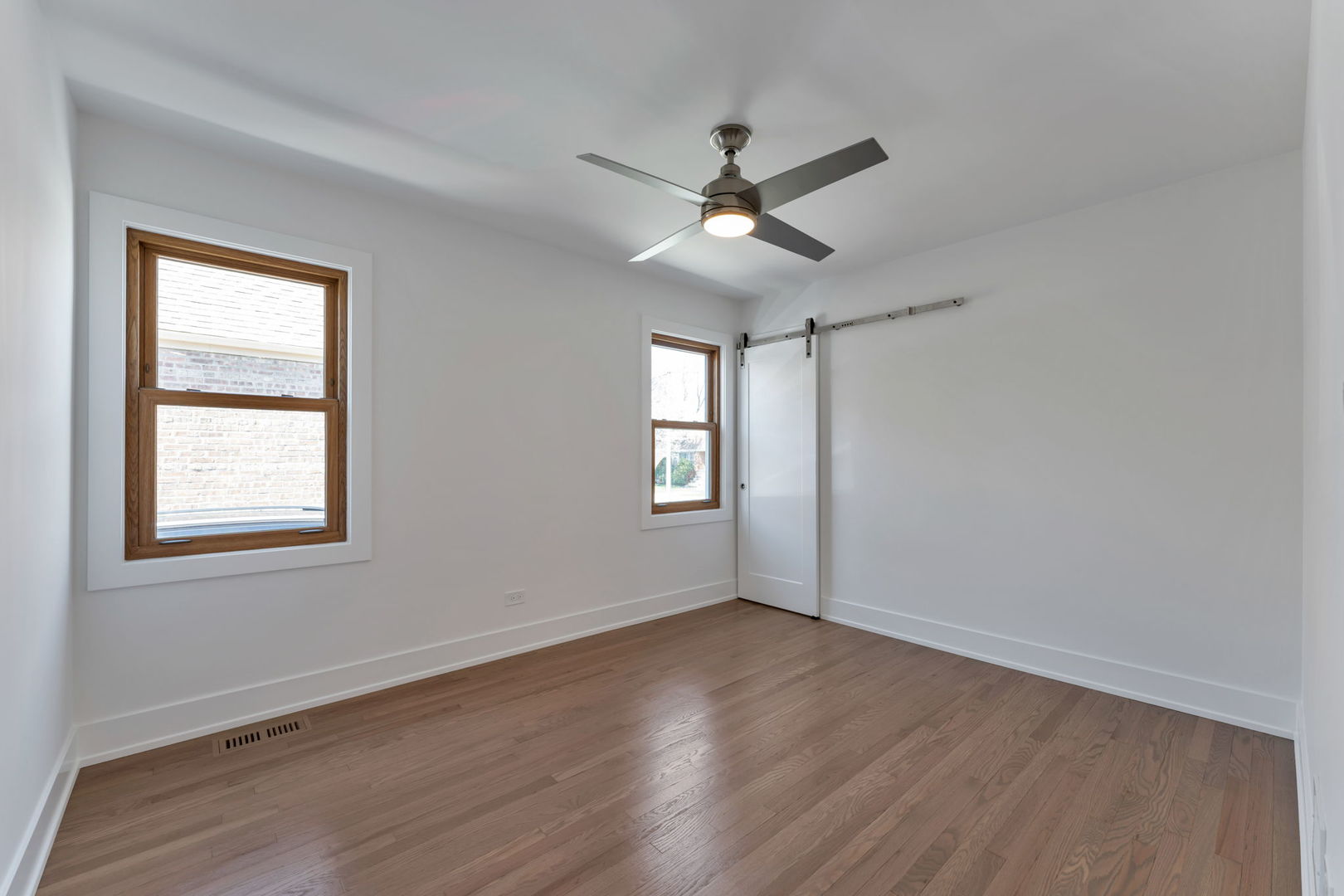 2825 W 84th Place Property Photo 14