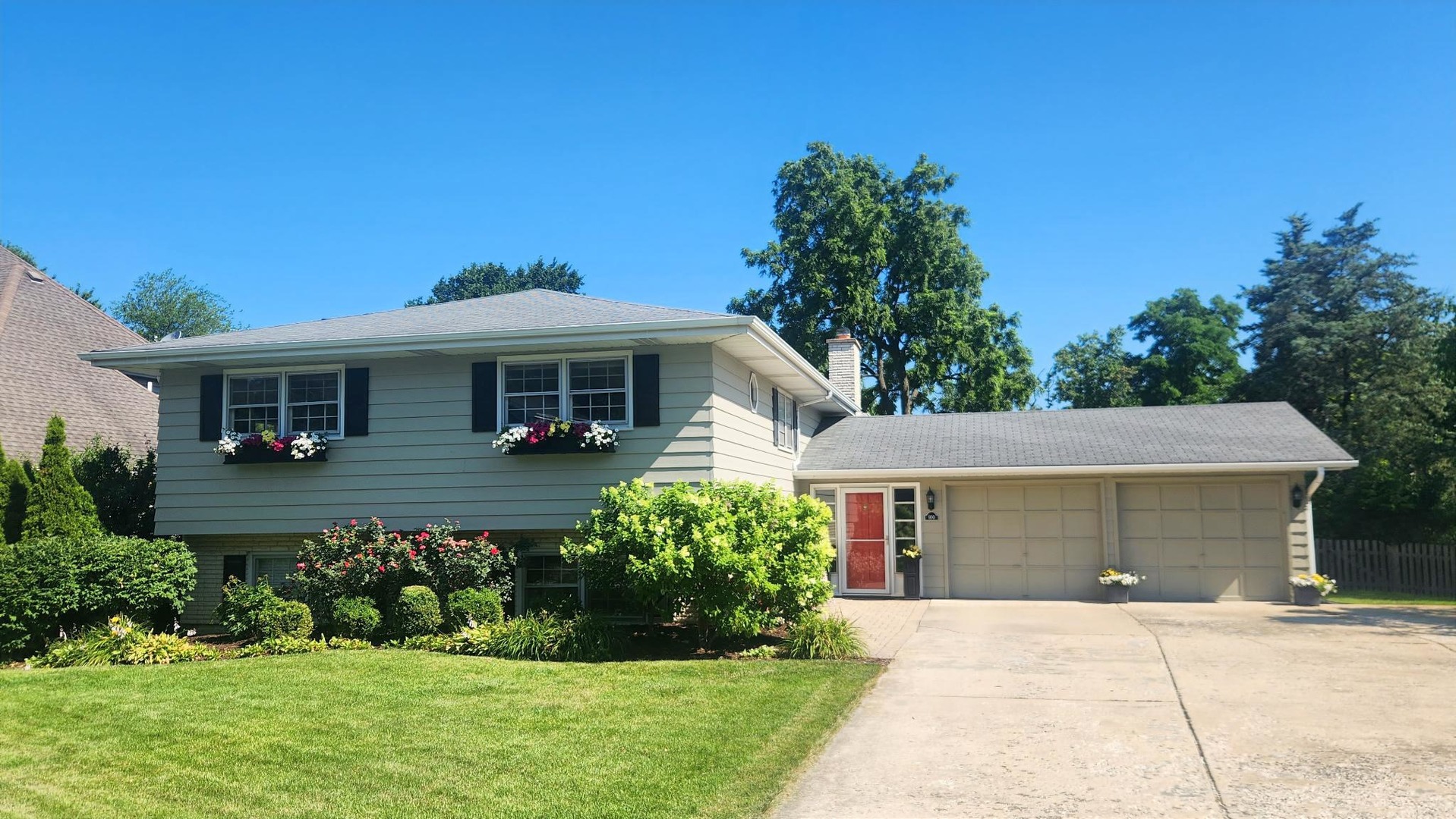 600 Sherman Street Property Photo 1