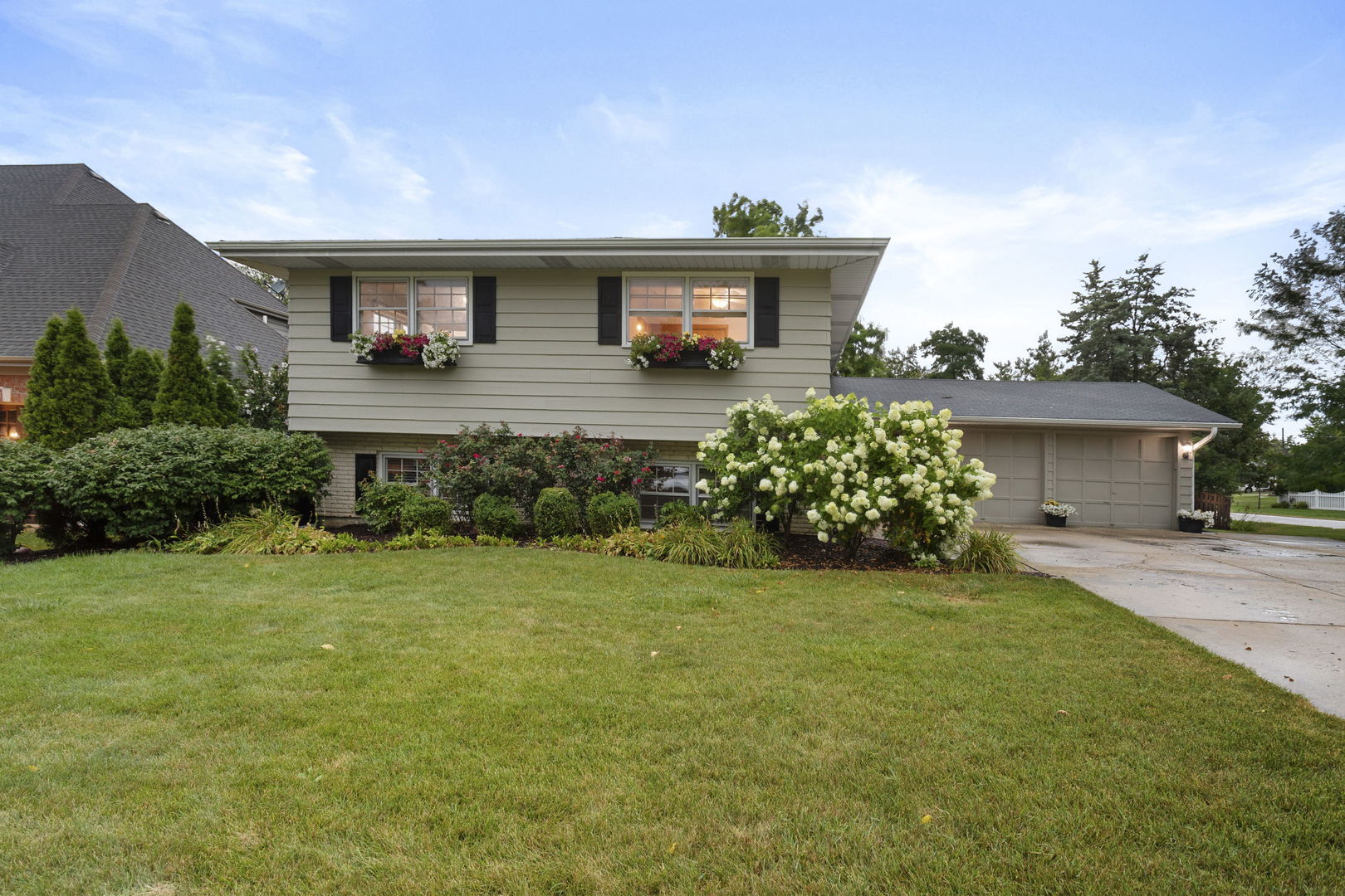 600 Sherman Street Property Photo 2