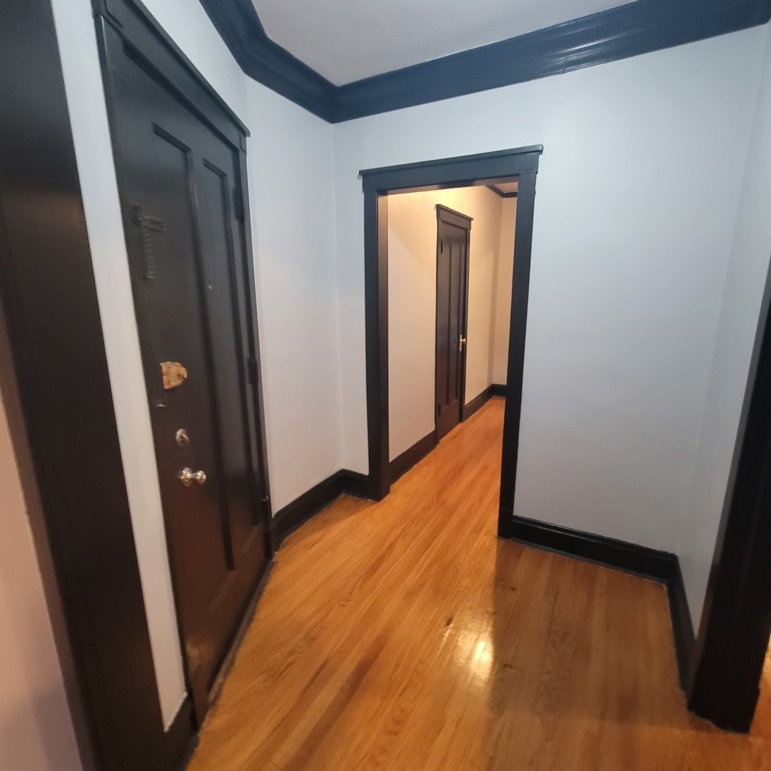 507 W Englewood Avenue 2w Property Photo 4