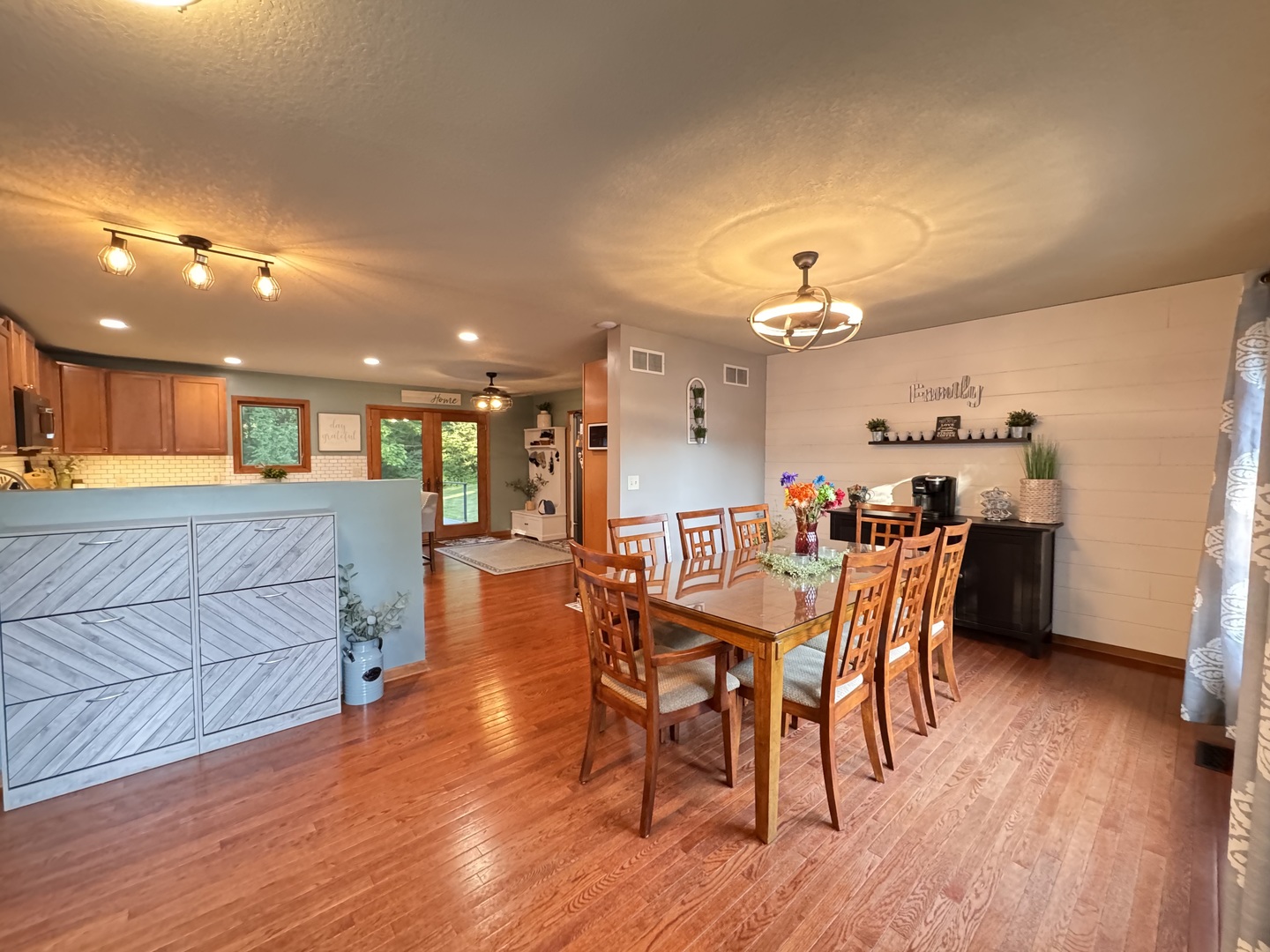 134 Fieldstone Lane Property Photo 8