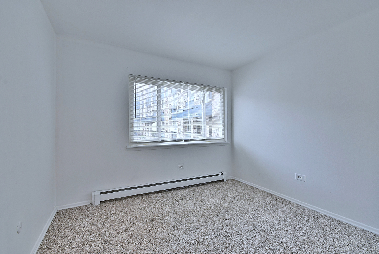 8637 1/2 W Foster Avenue 1b Property Photo 5