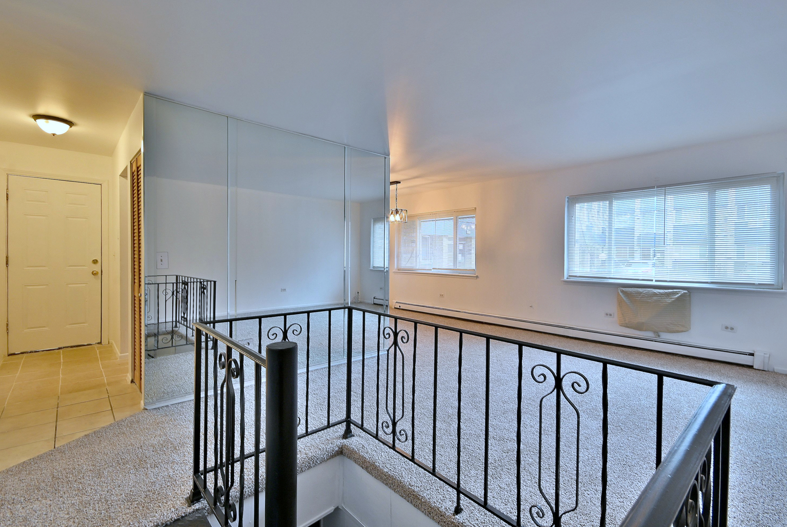8637 1/2 W Foster Avenue 1b Property Photo 12