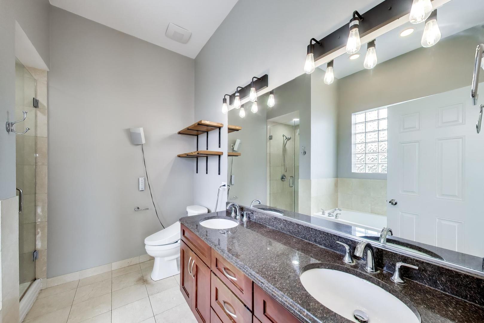 12703424 Property Photo 14