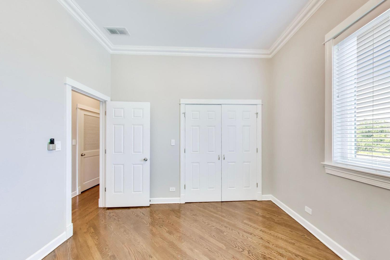 12703424 Property Photo 15