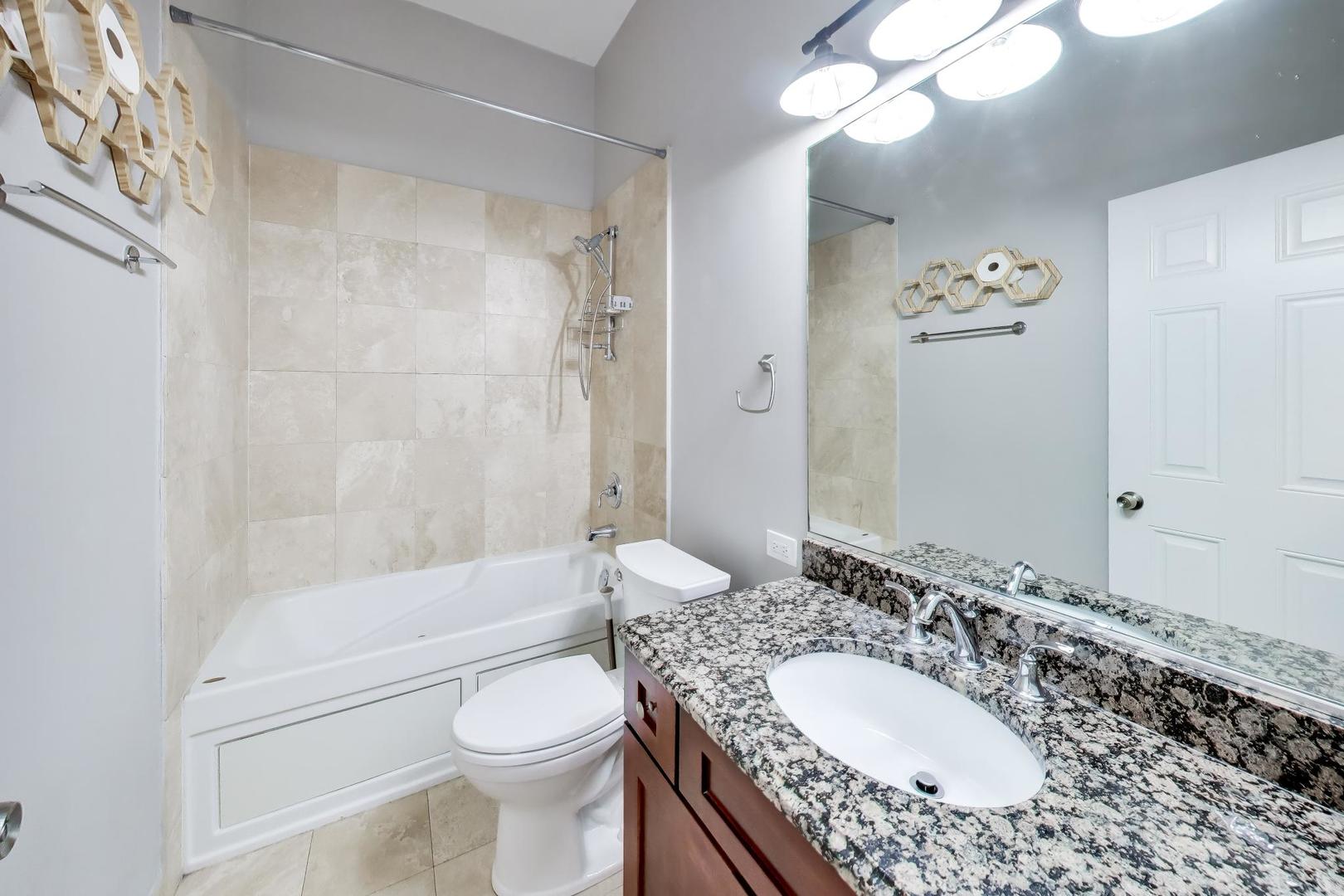 12703424 Property Photo 17