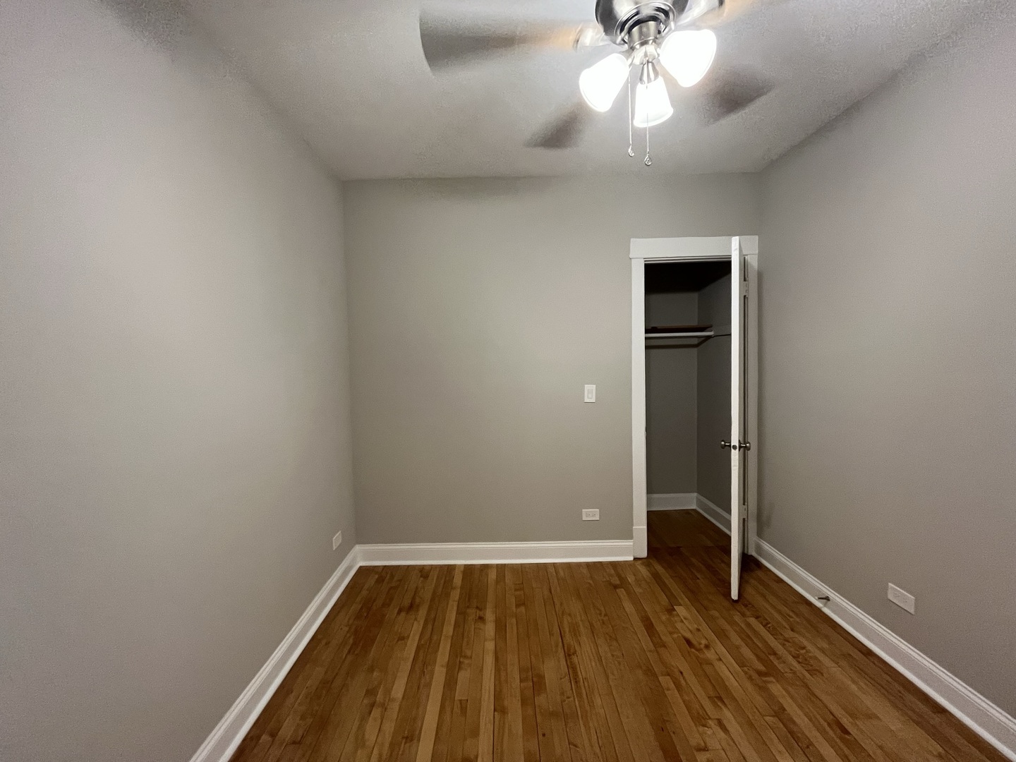 3816 W Montrose Avenue Property Photo 31