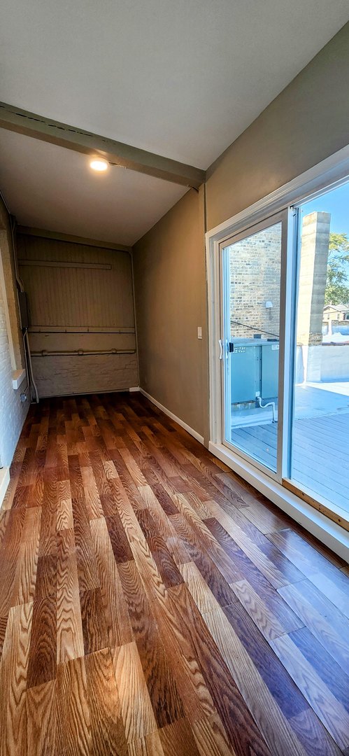 3816 W Montrose Avenue Property Photo 39