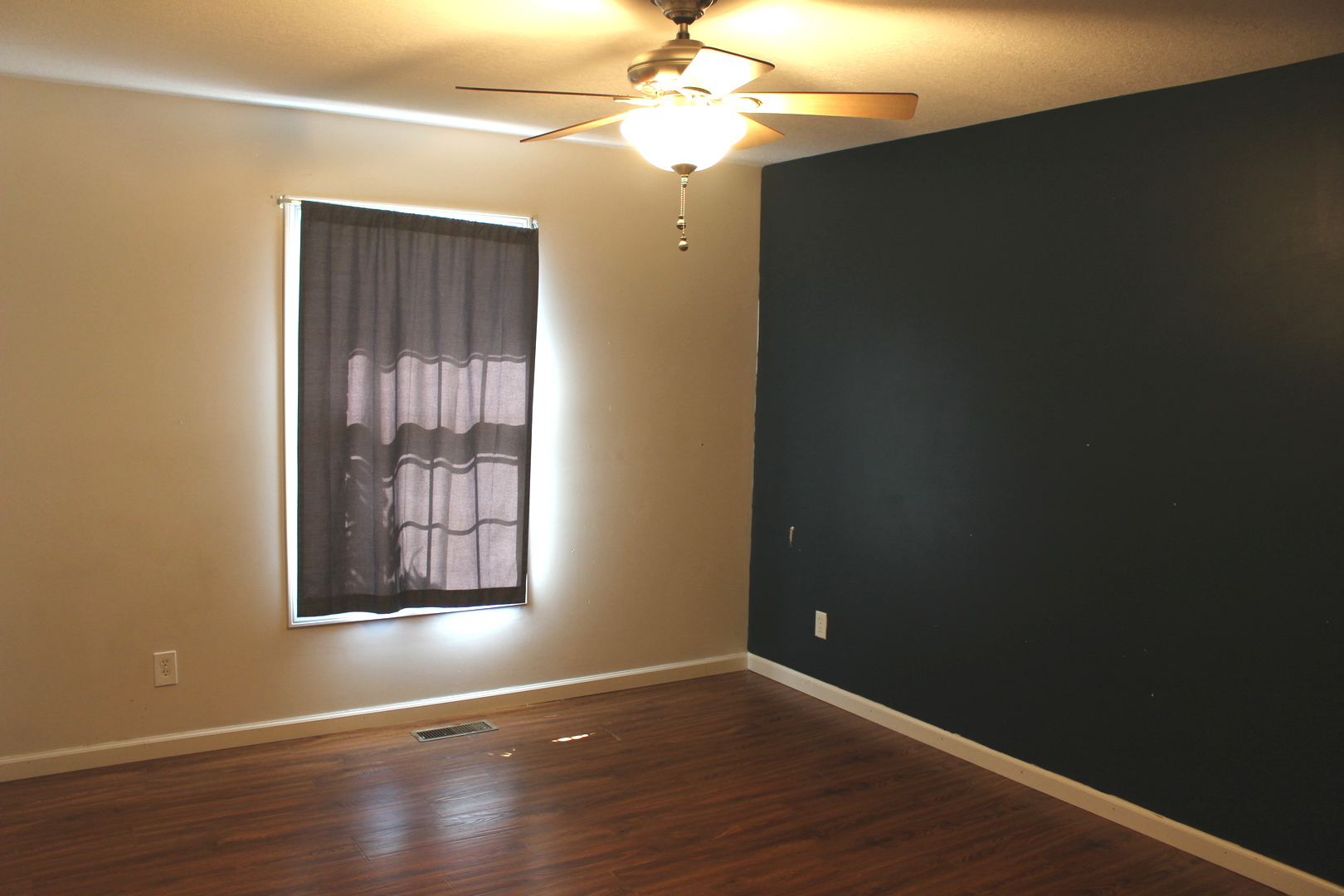 1402 W Masters Lane Property Photo 10