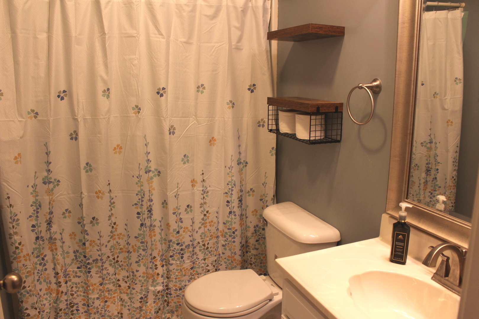 1402 W Masters Lane Property Photo 11