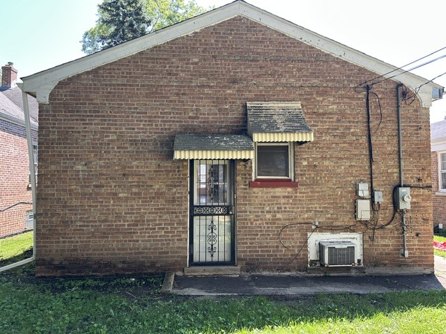 14436 S Michigan Avenue Property Photo 5