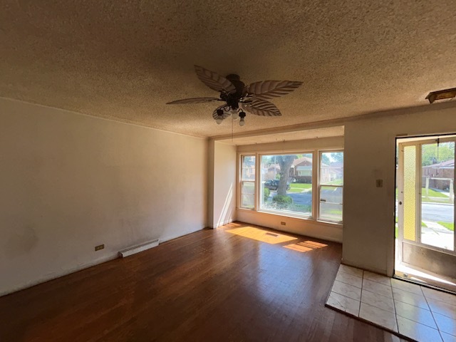14436 S Michigan Avenue Property Photo 11