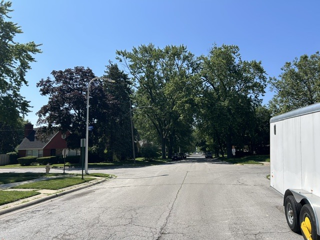 14436 S Michigan Avenue Property Photo 20