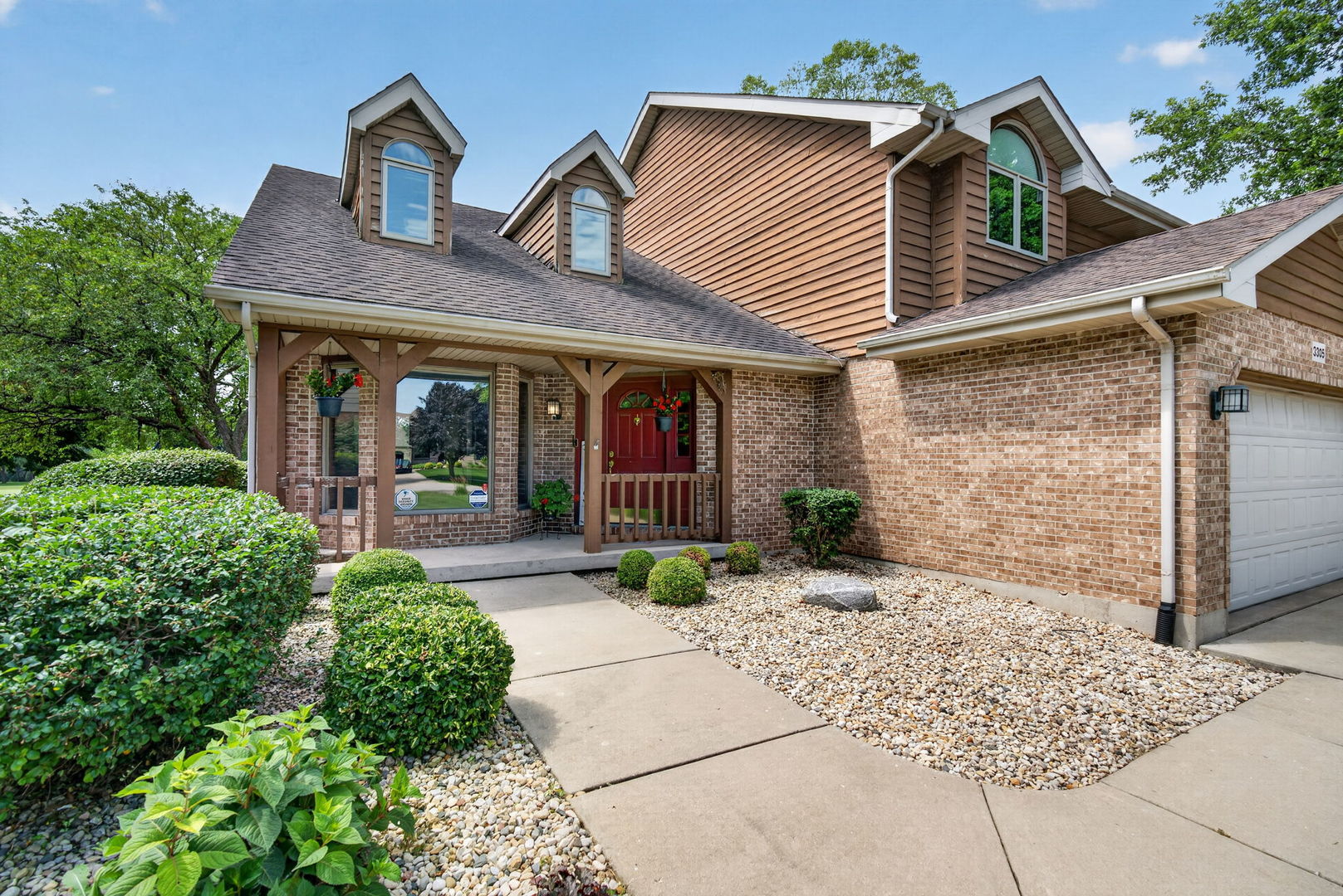 3305 W Nettle Creek Drive Property Photo 6