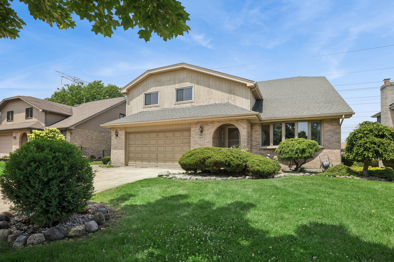 1280 N Aspen Way Property Photo 1